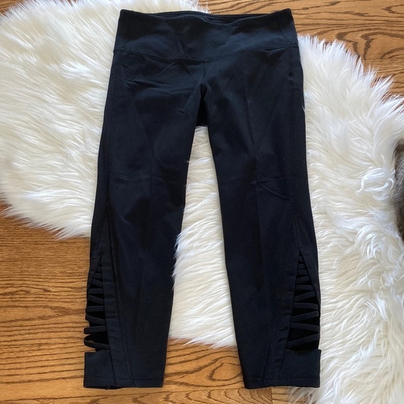Athleta crop yoga pants size small - Picture 1 of 5